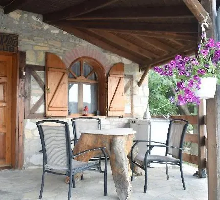 Mountain House Kastro Holiday home *