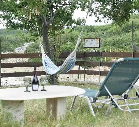 Mountain House Kastro *