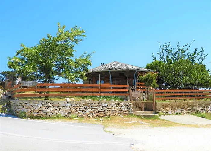 Mountain House Kastro